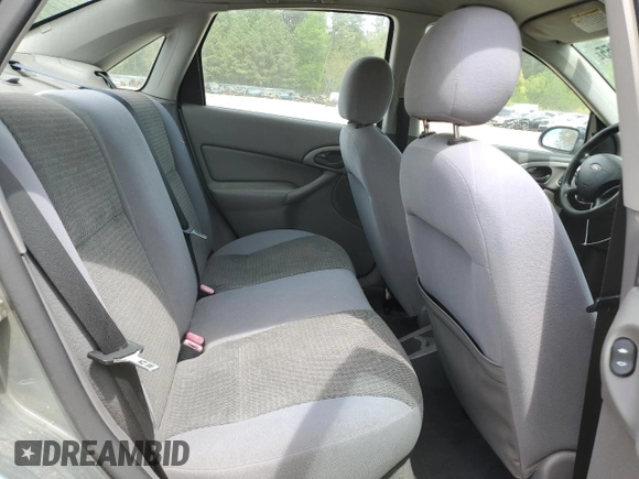 2004 Ford Focus SE z VIN 1FAFP34384W130421, wystawiony jako Copart lot #54045255 z przebiegiem 172 319 mil mil oraz Szkoda całkowita • Salvage title. Historia ofert i sprzedaży dostępna na DreamBid. Obrazek 10.