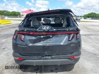 2024 Hyundai Tucson Limited with VIN 5NMJECDE7RH359453, listed as a IAAI auction lot 42552239 with 32,950 mi miles and . Bid and sale history available at DreamBid. Image 16.