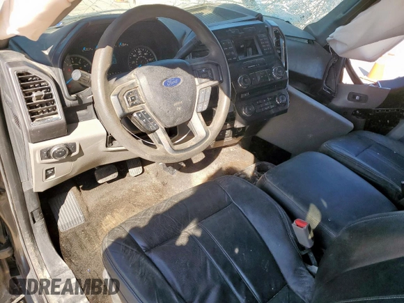 2015 Ford F-150 XLT with VIN 1FTEW1C82FFA58841, listed as a Copart auction lot 44627955 with 198,202 mi miles and Salvage Title. Bid and sale history available at carsss.com. Image 8.