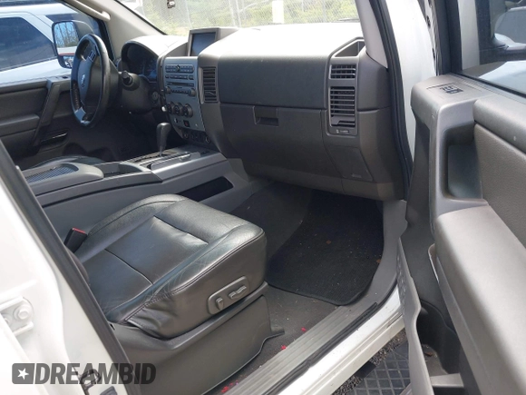 2007 Nissan Titan LE с VIN 1N6AA07BX7N212925, выставлен на аукционе IAAI как лот 42517184 с пробегом 147 671 миль миль и . История ставок и продаж доступна на DreamBid. Изображение 5.