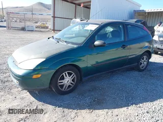 2000 Ford Focus ZX3 с VIN 3FAFP3130YR241557, выставлен на аукционе IAAI как лот 42485699 с пробегом 257 279 миль миль и . История ставок и продаж доступна на DreamBid. Изображение 2.