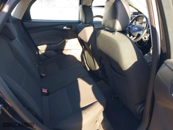 2015 Ford Focus SE with VIN 1FADP3K23FL214314, listed as a IAAI auction lot 41817226 with 80,539 mi miles. Bid and sale history available at carsss.com. Image 8.