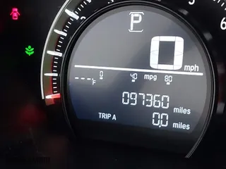 2017 Honda Civic Coupe LX-P with VIN 2HGFC4B04HH308187, listed as a IAAI auction lot 41558865 with 97,360 mi miles. Bid and sale history available at carsss.com. Image 16.