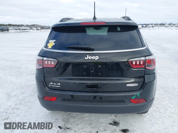 2024 Jeep Compass Latitude Lux with VIN 3C4NJDFN8RT103518, listed as a IAAI auction lot 41352342 with 13,535 mi miles and . Bid and sale history available at DreamBid. Image 17.