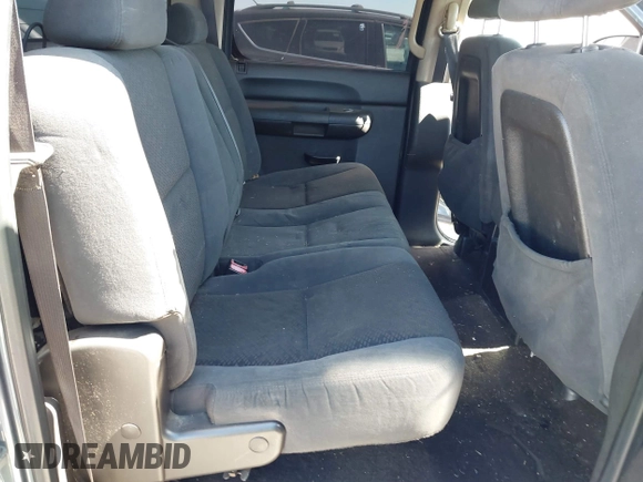 2008 GMC Sierra 1500 SLT z VIN 2GTEC13J281338944, wystawiony jako IAAI lot #41761417 z przebiegiem 211 486 mil mil oraz . Historia ofert i sprzedaży dostępna na DreamBid. Obrazek 8.