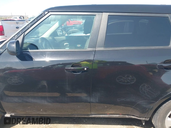 2018 Kia Soul with VIN KNDJN2A2XJ7903749, listed as a IAAI auction lot 41913226 with 86,169 mi miles. Bid and sale history available at carsss.com. Image 15.