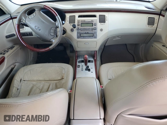2008 Hyundai Azera Limited with VIN KMHFC46F18A275639, listed as a Copart auction lot 57425425 with 131,118 mi miles and Salvage title. Bid and sale history available at DreamBid. Image 8.
