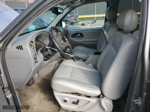 2005 Chevrolet TrailBlazer LS with VIN 1GNET16S956172860, listed as a Copart auction lot 42287255 with 206,222 mi miles and Clean Title. Bid and sale history available at carsss.com. Image 7.
