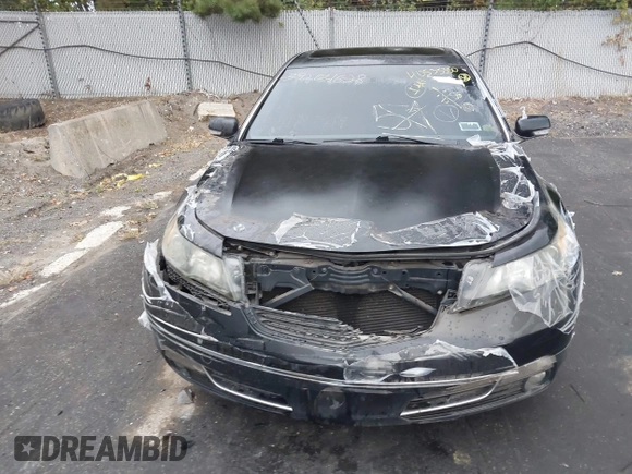 2012 Acura TL Tech Auto with VIN 19UUA9F58CA011897, listed as a IAAI auction lot 40535350 with 213,564 mi miles. Bid and sale history available at carsss.com. Image 12.