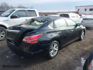 2013 Nissan Altima 2.5 SV with VIN 1N4AL3AP5DC914490, listed as a IAAI auction lot 41595428 with 73,393 mi miles. Bid and sale history available at carsss.com. Image 4.