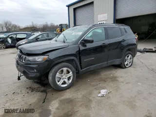 2024 Jeep Compass Latitude with VIN 3C4NJDBN3RT605648, listed as a Copart auction lot 51016395 with 0 mi miles and Non Repairable. Bid and sale history available at carsss.com. Image 1.
