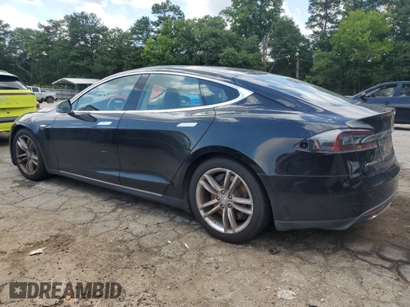 2013 Tesla Model S with VIN 5YJSA1CN8DFP06126, listed as a Copart auction lot 63098515 with 47,215 mi miles and Clean title. Bid and sale history available at DreamBid. Image 2.