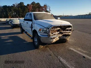 2017 Ram 2500 Tradesman with VIN 3C6UR5HL9HG503995, listed as a Copart auction lot 82925474 with 184,430 mi miles and Salvage title. Bid and sale history available at DreamBid. Image 11.