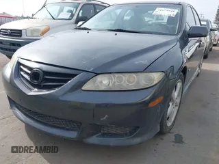 2004 Mazda Mazda6 s with VIN 1YVFP80D345N47144, listed as a IAAI auction lot 41675948 with 190,571 mi miles. Bid and sale history available at carsss.com. Image 6.