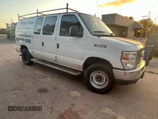 2012 Ford Econoline Cargo Recreational z VIN 1FTNE2EW1CDA63976, wystawiony jako Copart lot #77915994 z przebiegiem 204 606 mil mil oraz Czysty tytuł • Clean title. Historia ofert i sprzedaży dostępna na DreamBid. Obrazek 1.