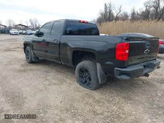 2018 Chevrolet Silverado 1500 LT with VIN 1GCVKREC7JZ165550, listed as a IAAI auction lot 41854559 with 77,647 mi miles. Bid and sale history available at carsss.com. Image 3.