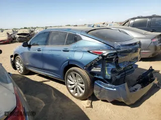 2024 Buick Envista Avenir with VIN KL47LCE21RB087484, listed as a Copart auction lot 73346024 with 2,392 mi miles and Salvage Title. Bid and sale history available at carsss.com. Image 2.