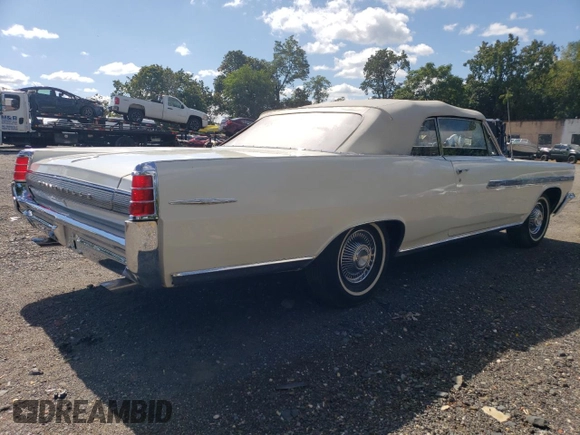 1963 Pontiac Bonneville z VIN 863L51113, wystawiony jako Copart lot #71038274 z przebiegiem 47 854 mil mil oraz Czysty tytuł • Clean title. Historia ofert i sprzedaży dostępna na DreamBid. Obrazek 3.