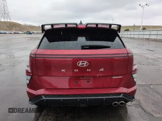 2024 Hyundai Kona N Line z VIN KM8HACA3XRU055454, wystawiony jako Copart lot #51841935 z przebiegiem 22 371 mil mil oraz Szkoda całkowita • Salvage title. Historia ofert i sprzedaży dostępna na DreamBid. Obrazek 6.