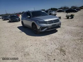 2022 Volkswagen Tiguan SE with VIN 3VV3B7AX8NM059377, listed as a Copart auction lot 47700895 with 32,281 mi miles and Salvage Title. Bid and sale history available at carsss.com. Image 11.
