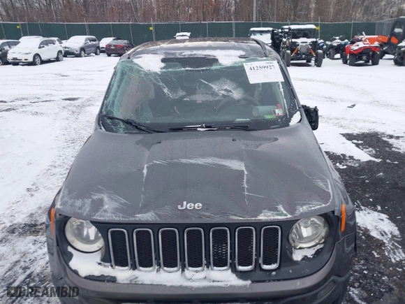 2018 Jeep Renegade Upland Edition with VIN ZACCJBABXJPJ39437, listed as a IAAI auction lot 41259927 with 139,677 mi miles. Bid and sale history available at carsss.com. Image 6.