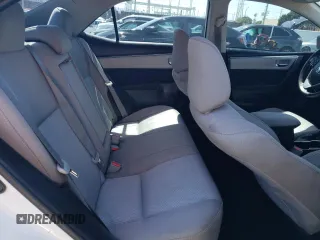 2016 Toyota Corolla L z VIN 5YFBURHE5GP516744, wystawiony jako Copart lot #56252835 z przebiegiem 122 338 mil mil oraz Szkoda całkowita • Salvage title. Historia ofert i sprzedaży dostępna na DreamBid. Obrazek 10.