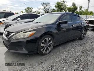 2017 Nissan Altima SR z VIN 1N4AL3AP8HN338243, wystawiony jako Copart lot #63597055 z przebiegiem 217 658 mil mil oraz Szkoda całkowita • Salvage title. Historia ofert i sprzedaży dostępna na DreamBid. Obrazek 1.