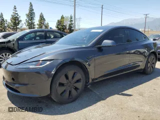 2024 Tesla Model 3 z VIN 5YJ3E1EA0RF730446, wystawiony jako Copart lot #58209605 z przebiegiem 10 734 mil mil oraz Szkoda całkowita • Salvage title. Historia ofert i sprzedaży dostępna na DreamBid. Obrazek 1.