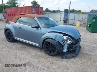 2019 Volkswagen Beetle S with VIN 3VW5DAAT2KM508489, listed as a IAAI auction lot 42539059 with Not provided miles and . Bid and sale history available at DreamBid. Image 1.