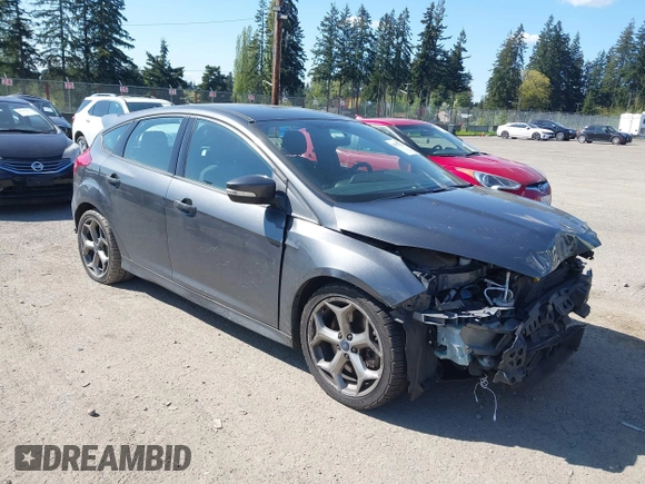 2017 Ford Focus ST with VIN 1FADP3L9XHL316093, listed as a IAAI auction lot 42013744 with 90,984 mi miles and . Bid and sale history available at carsss.com. Image 1.