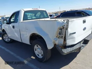 2005 Ford F-150 XL with VIN 1FTRF12285NB63743, listed as a IAAI auction lot 41836920 with 251,070 mi miles. Bid and sale history available at carsss.com. Image 3.