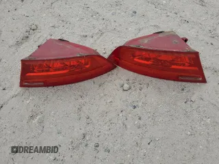 2014 Audi A7 Prestige z VIN WAU2GAFC4EN045249, wystawiony jako Copart lot #54440315 z przebiegiem 116 086 mil mil oraz Szkoda całkowita • Salvage title. Historia ofert i sprzedaży dostępna na DreamBid. Obrazek 12.