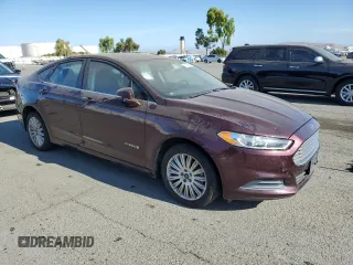 2013 Ford Fusion SE Hybrid z VIN 3FA6P0LU6DR365363, wystawiony jako Copart lot #62325625 z przebiegiem 226 624 mil mil oraz Czysty tytuł • Clean title. Historia ofert i sprzedaży dostępna na DreamBid. Obrazek 4.
