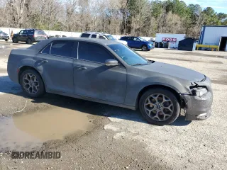 2015 Chrysler 300 with VIN 2C3CCAGGXFH756960, listed as a Copart auction lot 44942955 with 137,954 mi miles and Clean Title. Bid and sale history available at carsss.com. Image 4.
