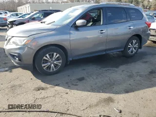 2017 Nissan Pathfinder SL with VIN 5N1DR2MMXHC647222, listed as a Copart auction lot 46582425 with 140,741 mi miles and Non Repairable. Bid and sale history available at carsss.com. Image 1.