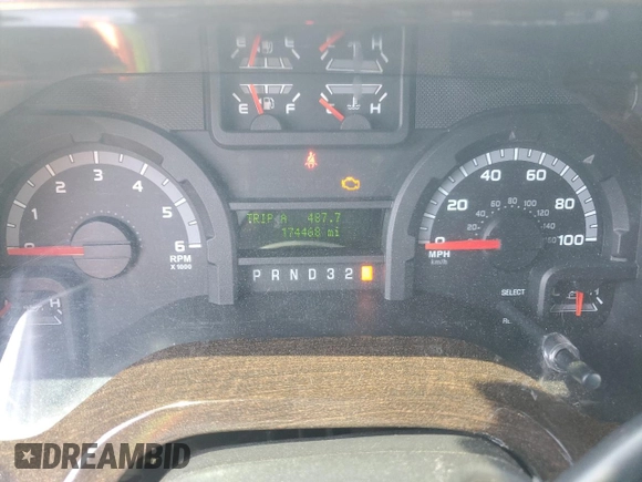 2013 Ford Econoline Cargo z VIN 1FTSS3ES1DDA07312, wystawiony jako Copart lot #57964345 z przebiegiem 174 468 mil mil oraz Szkoda całkowita • Salvage title. Historia ofert i sprzedaży dostępna na DreamBid. Obrazek 9.