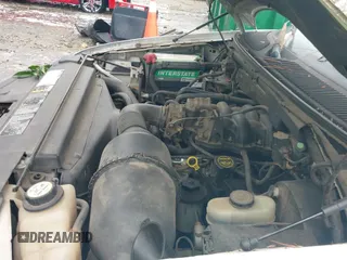 2002 Ford F-150 XL с VIN 1FTRF17272NB83051, выставлен на аукционе IAAI как лот 42870330 с пробегом 131 448 миль миль и . История ставок и продаж доступна на DreamBid. Изображение 19.