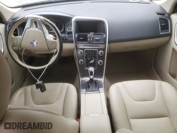 2016 Volvo XC60 T6 Drive-E с VIN YV449MDK4G2785869, выставлен на аукционе Copart как лот 78851263 с пробегом 112 085 миль миль и . История ставок и продаж доступна на DreamBid. Изображение 8.