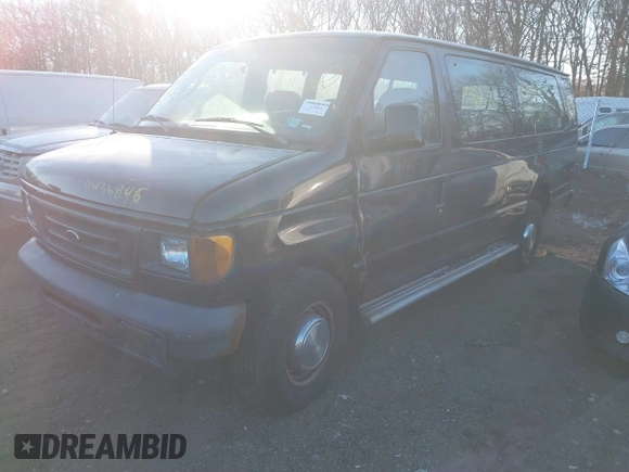 2005 Ford Econoline Wagon XL z VIN 1FBSS31L35HB17145, wystawiony jako IAAI lot #41436846 z przebiegiem Nie podano mil oraz . Historia ofert i sprzedaży dostępna na DreamBid. Obrazek 2.
