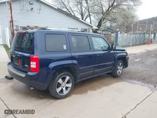 2017 Jeep Patriot High Altitude with VIN 1C4NJPFA1HD187751, listed as a IAAI auction lot 41930564 with 84,347 mi miles. Bid and sale history available at carsss.com. Image 4.