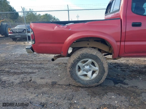 2001 Toyota Tacoma with VIN 5TEHN72N21Z740768, listed as a IAAI auction lot 41305998 with 144,605 mi miles. Bid and sale history available at carsss.com. Image 6.