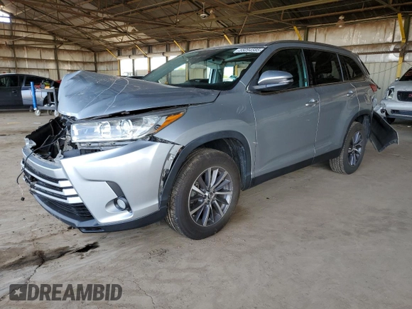 2019 Toyota Highlander SE with VIN 5TDKZRFH9KS557280, listed as a Copart auction lot 55094585 with 84,050 mi miles and Salvage title. Bid and sale history available at DreamBid. Image 1.