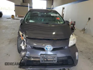 2012 Toyota Prius One with VIN JTDKN3DUXC1565069, listed as a Copart auction lot 70902504 with 165,713 mi miles and Salvage Title. Bid and sale history available at carsss.com. Image 5.