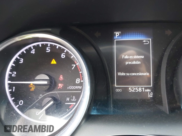 2018 Toyota Camry LE z VIN 4T1B11HK4JU151656, wystawiony jako IAAI lot #41524694 z przebiegiem 52 581 mil mil oraz . Historia ofert i sprzedaży dostępna na DreamBid. Obrazek 7.