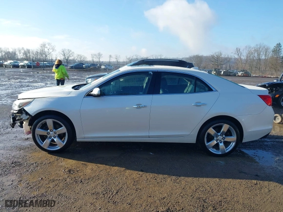 2013 Chevrolet Malibu LTZ with VIN 1G11J5SX3DF264883, listed as a IAAI auction lot 41636700 with 166,412 mi miles. Bid and sale history available at carsss.com. Image 15.