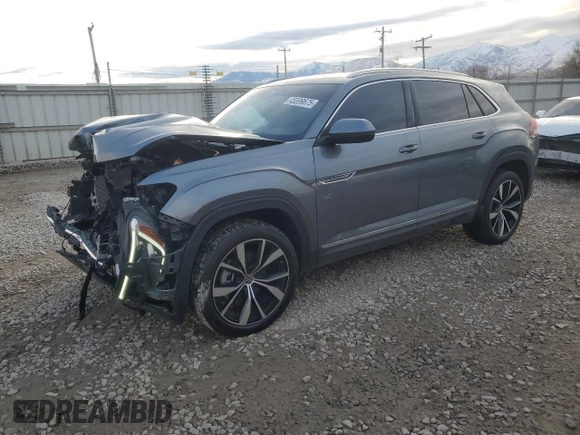 2024 Volkswagen Atlas SEL Premium R-Line with VIN 1V2FE2CA3RC215426, listed as a Copart auction lot 45599575 with 19,705 mi miles and Salvage title. Bid and sale history available at DreamBid. Image 1.