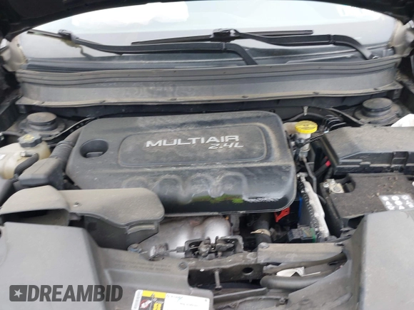 2018 Jeep Cherokee Latitude Tech Connect with VIN 1C4PJMCB7JD555019, listed as a IAAI auction lot 42091382 with 45,988 mi miles and . Bid and sale history available at DreamBid. Image 10.