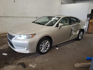 2014 Lexus ES 300h with VIN JTHBW1GG6E2065624, listed as a Copart auction lot 65253205 with 202,007 mi miles and Salvage title. Bid and sale history available at DreamBid. Image 1.