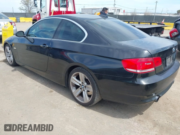 2007 BMW 3 Series 335i with VIN WBAWB73587P021505, listed as a IAAI auction lot 42028730 with 154,112 mi miles and . Bid and sale history available at DreamBid. Image 3.