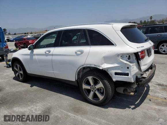 2019 Mercedes-Benz GLC 300 with VIN WDC0G4JB5KF614670, listed as a Copart auction lot 62017055 with 56,575 mi miles and Salvage title. Bid and sale history available at DreamBid. Image 2.